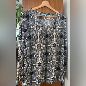 Lex & Madison Long Sleeve Blouse